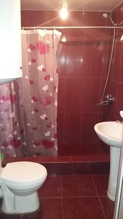 Jeiran Japaridze'S Guesthouse Mestia Luaran gambar