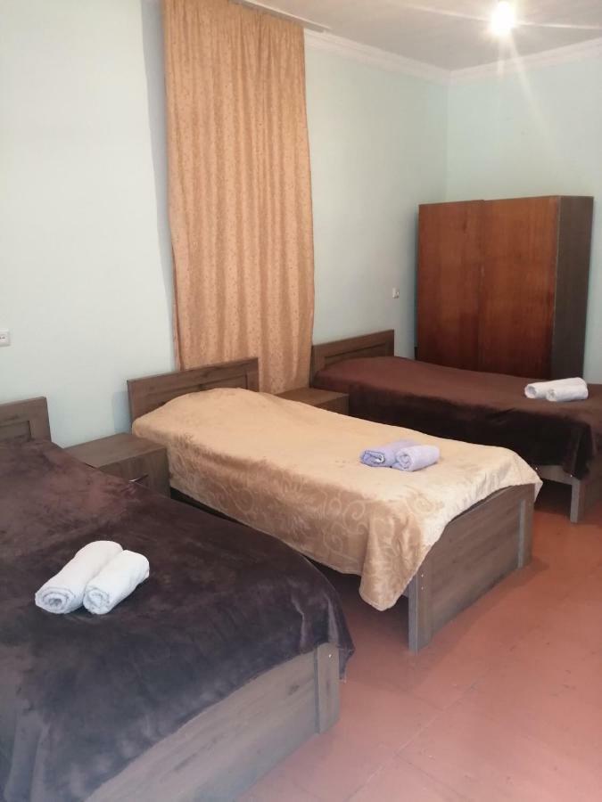 Jeiran Japaridze'S Guesthouse Mestia Luaran gambar
