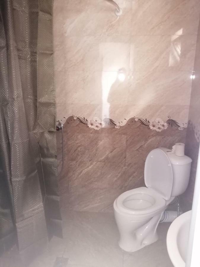 Jeiran Japaridze'S Guesthouse Mestia Luaran gambar