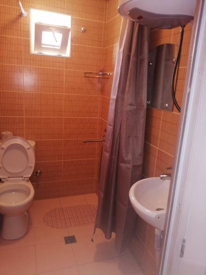 Jeiran Japaridze'S Guesthouse Mestia Luaran gambar